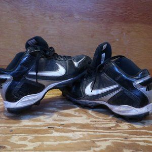 Nike Land Shark Legacy Size 12 Football Cleats